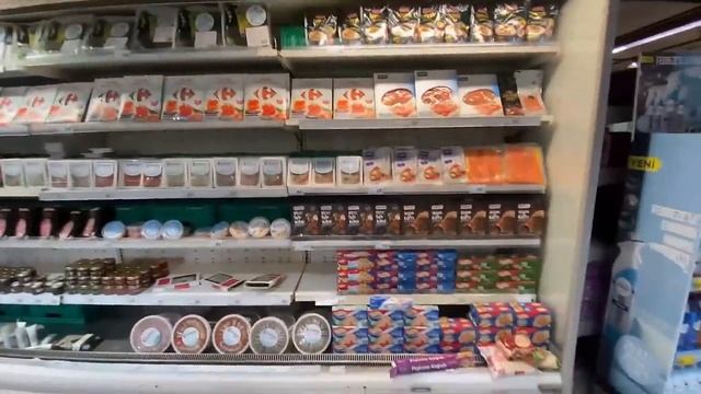 Гуляем в Carrefour | Новогодний Starbucks | ТЦ City в Стамбуле | Ужасное кафе | Выходные со мной смотреть онлайн