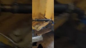 к 700 погрузчик цилиндр перепускает поиск неисправного