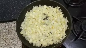 "АЙВАР" Можно подавать как закуску , как гарнир к любой еде! Да с чем угодно , все равно вкусно))