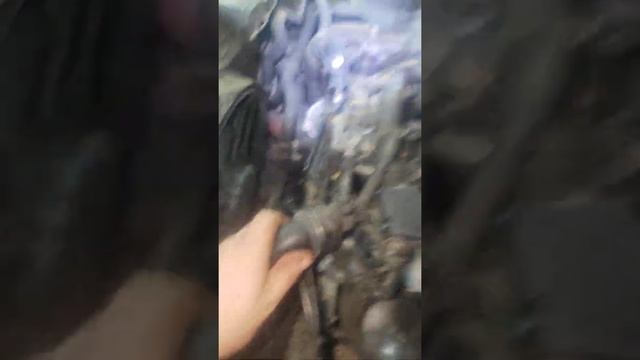 замена патрубок охлаждения на Мерседес 212 2 дизель смотреть онлайн