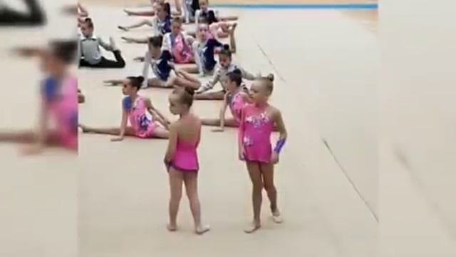Многие называют меня кривойно всему есть причина и это не мой выбор... Gymnastics