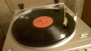 Проигрыватель винила Denon DP-29F  fully avtomatik turntable system