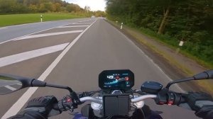 BMW F900R Top Speed, Sound, Performance