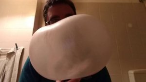 Giants bubbles with Big Babol and Bubbletape