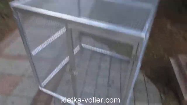Клетка для щенков в квартиру. Размер 1 х 1 х 1 м. Без дна.