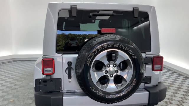 2017 Jeep WRANGLER Unlimited Sahara Sport Utility Savannah  Hilton Head  Beaufort  Bluffton  Pooler смотреть онлайн