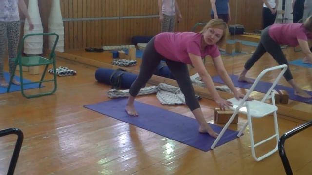 Йога Айенгара в Ауре смотреть онлайн