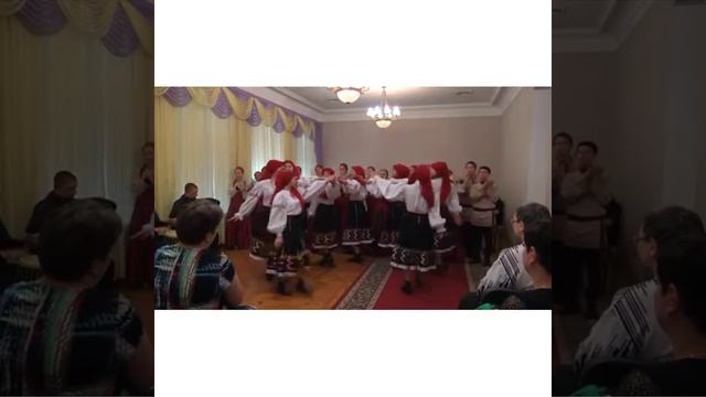 Народный хор Астраханского колледжа культуры и искусств