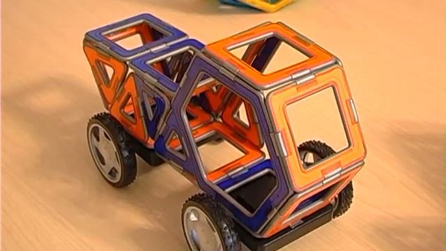 Мастер-класс Конструкторское бюро в музее занимательных наук Солнечный город