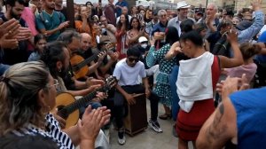 Santes Maries de la Mer | Gitani | Flamenco | S. Sara | tra le chitarre Mico Corapi