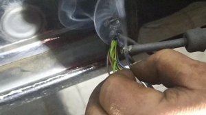 Переломаны провода задних дверей.Опель Зафира А.Не открывает с кнопки на ключе.