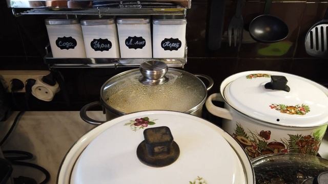 НА ЧТО ХВАТАЕТ ПЕНСИИ? смотреть онлайн