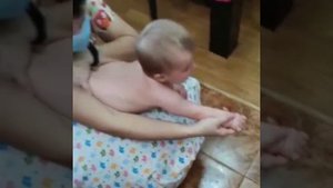 Что делать при гипертонусе, асимметрии мышц у грудничка УРОКИ ДЛЯ МАМ Детский массаж Краснодар