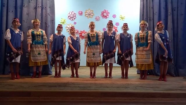 Образцовый ансамбль народной песни Васілінка, Жаваронушкi, 11-13 лет смотреть онлайн