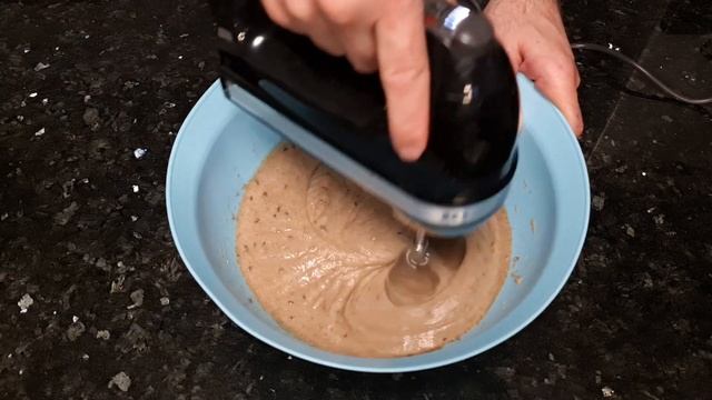 БЕЗДРОЖЖЕВОЙ ХЛЕБ №4 - Латвийский кисло-сладкий заварной хлеб смотреть онлайн