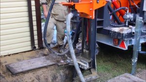 Бурспецтехника. Бурение на 28 м в Челябинске на ГБУ 80Л от Бурспецтехники