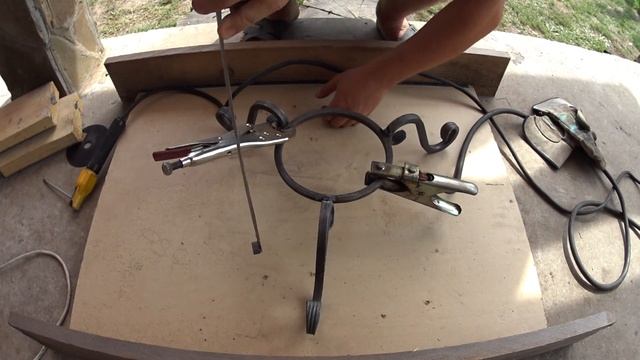 Столик из дубового спила - часть первая.Основа смотреть онлайн