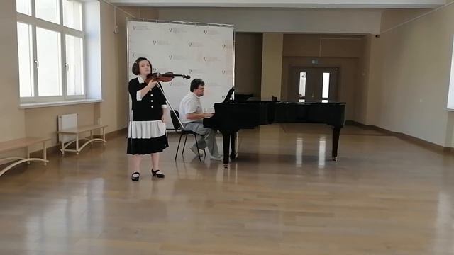 София Сарафие 14 лет.  Концерт Ре мажор Л.Бетховена для скрипки с фортепиано, каденция  Ш. Данкля смотреть онлайн