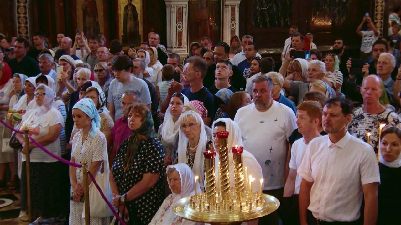 Православные верующие отмечают Преображение Господне