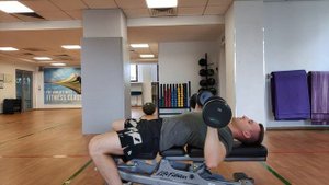 ПРОКАЧКА ГРУДНЫХ/Жим гантелей лежа/Техника выполнения