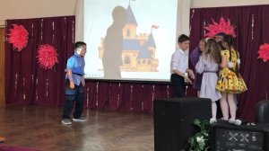 ШКОЛА: "Средневековая легенда о Трубадуре"