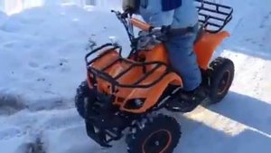 Детский Квадроцикл буксует!
