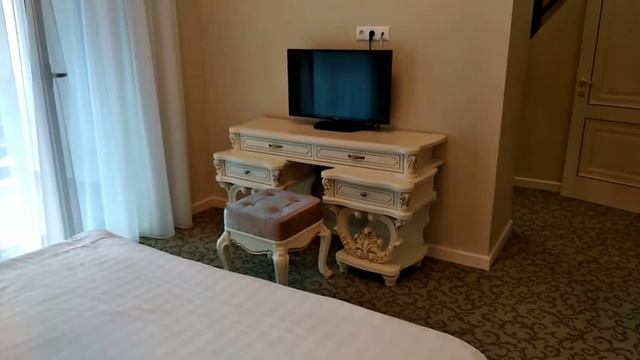 ТАУНХАУС 105 М² НА УЧАСТКЕ 40 СОТ. Красная Поляна
