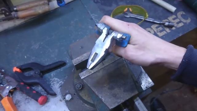 БЕЗ ЭТИХ ИНСТРУМЕНТОВ В МАСТЕРСКОЙ БУДЕТ СЛОЖНО! Как сделать самому СВОИМИ РУКАМИ полезные САМОДЕЛК