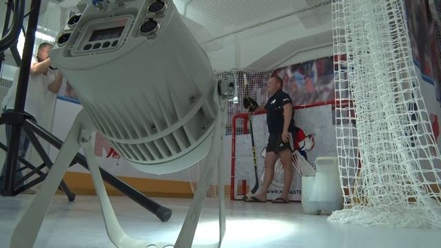 Фотосессия тренеров ХЦ "Мастер" смотреть онлайн