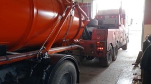 МАЗ Б/У из бензовоза в Илосос (Илососная Бочка на 7м3 с размывом).