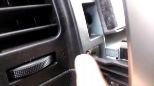 Как снять головное устройство на Nissan X trail T31