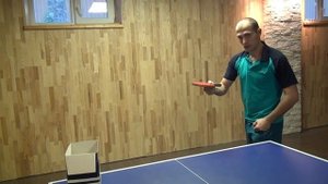 Подачи маятником_ китайское и европейское исполнение