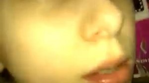 Вот так надо делать когда застрял в лифте с друзьями :**