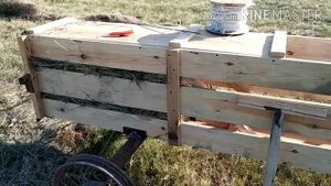 Изготовили тюковальнную машину своими руками.