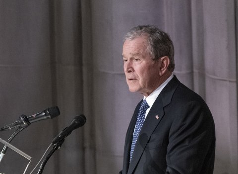 Джордж Буш перепутал Украину и Ирак / События на ТВЦ