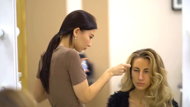 Реклама визажиста и студии #DimaLakhim смотреть онлайн