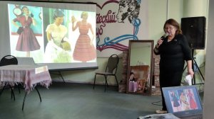 В Кулотинском ГДК прошёл спектакль "СССР. Эпоха 60-х" Часть 2: "О моде 60-х"