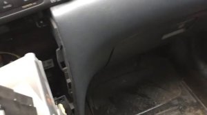 Королла ремонт бардачка