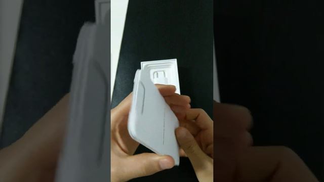 Распаковка iPhone 11 черный. IPhone 11 Black Unboxing. فتح صندوق ايفون 11 اسود смотреть онлайн