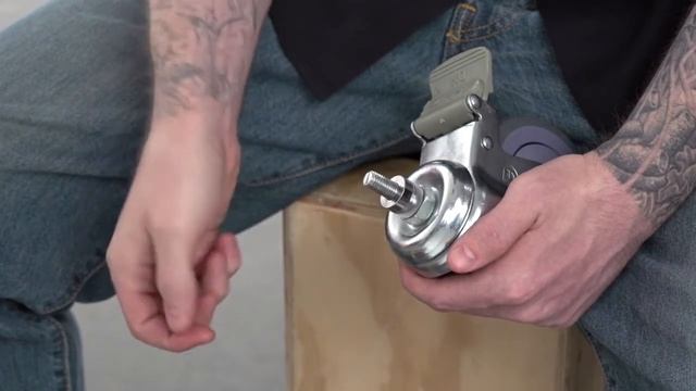 100mm Braked Caster Set with 30mm Square Pegs смотреть онлайн