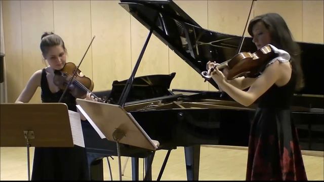 Mozart: Duo in G-Dur K.423 (2-3.mvnt)-Anya Muminovich,viola &Friederike Starkloff,violin смотреть онлайн