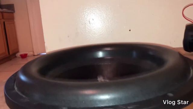 Jbl charge 3 powering a 3000 watt sub! смотреть онлайн