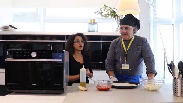 Microonde Whirlpool con funzione Crisp: la videorecensione смотреть онлайн