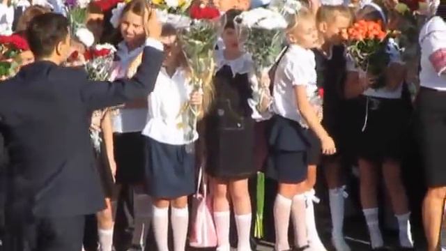 1 сентября 2015. ОООШ №8 (Одесса, школа №8) смотреть онлайн