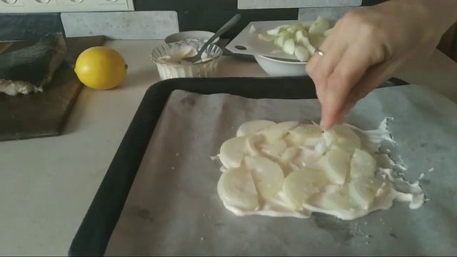 ФИЛЕ СОМА / ЗАПЕКАЕМ ФИЛЕ СОМА В ДУХОВКЕ ! БЫСТРИЙ И ВКУСНЫЙ РЕЦЕПТ.