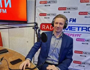 Radio METRO_102.4 [LIVE]-23.09.08-#КУЛЬТУРНЫЙКОД — кунг-фу