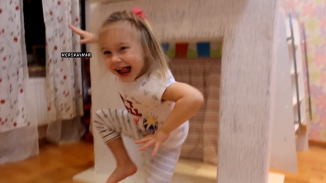 DIY КАМИН СВОИМИ РУКАМИ! Декорация на Новый год! Как это было)) смотреть онлайн