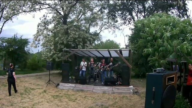 ?В гостях у мотоклуба MAD TRAMP Украинск / Мотослёт в Селидово Донецкая область? смотреть онлайн