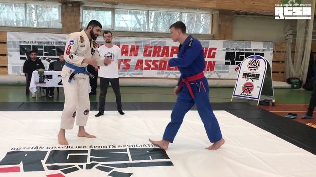 #досдачи 20 Варданян Айказ vs Ермаков Арсений смотреть онлайн