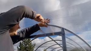 Как резать сотовый поликарбонат.